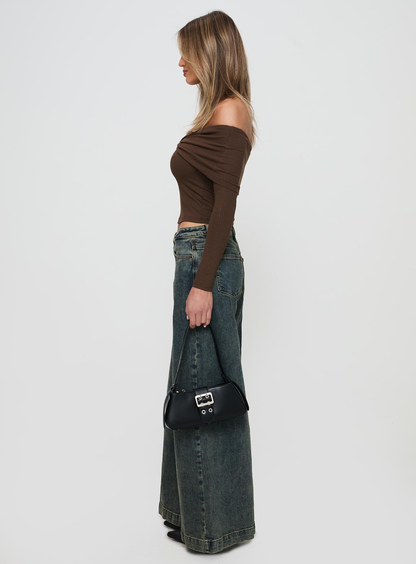 Ziggie Low Rise Baggy Jeans Antique Wash